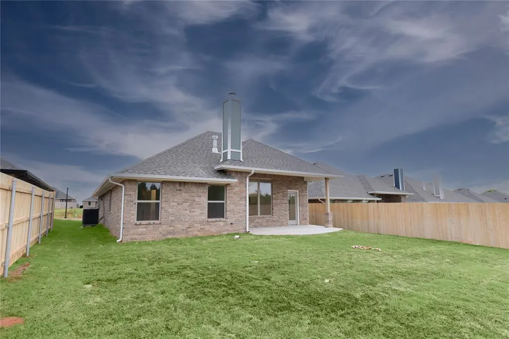 Photo 25 — 10336 SW 56th Street, Mustang, OK 73064