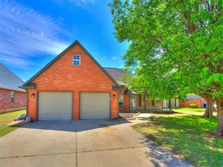 Sold home at 328 E Charlotte Terrace