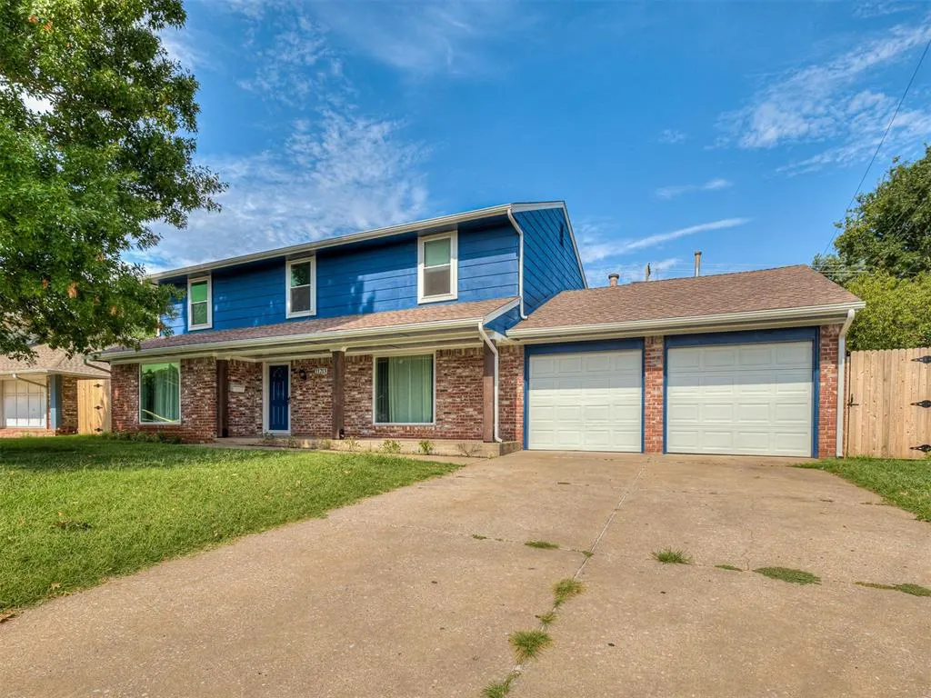 Photo 2 — 11213 N Villa Avenue, Oklahoma City, OK 73120