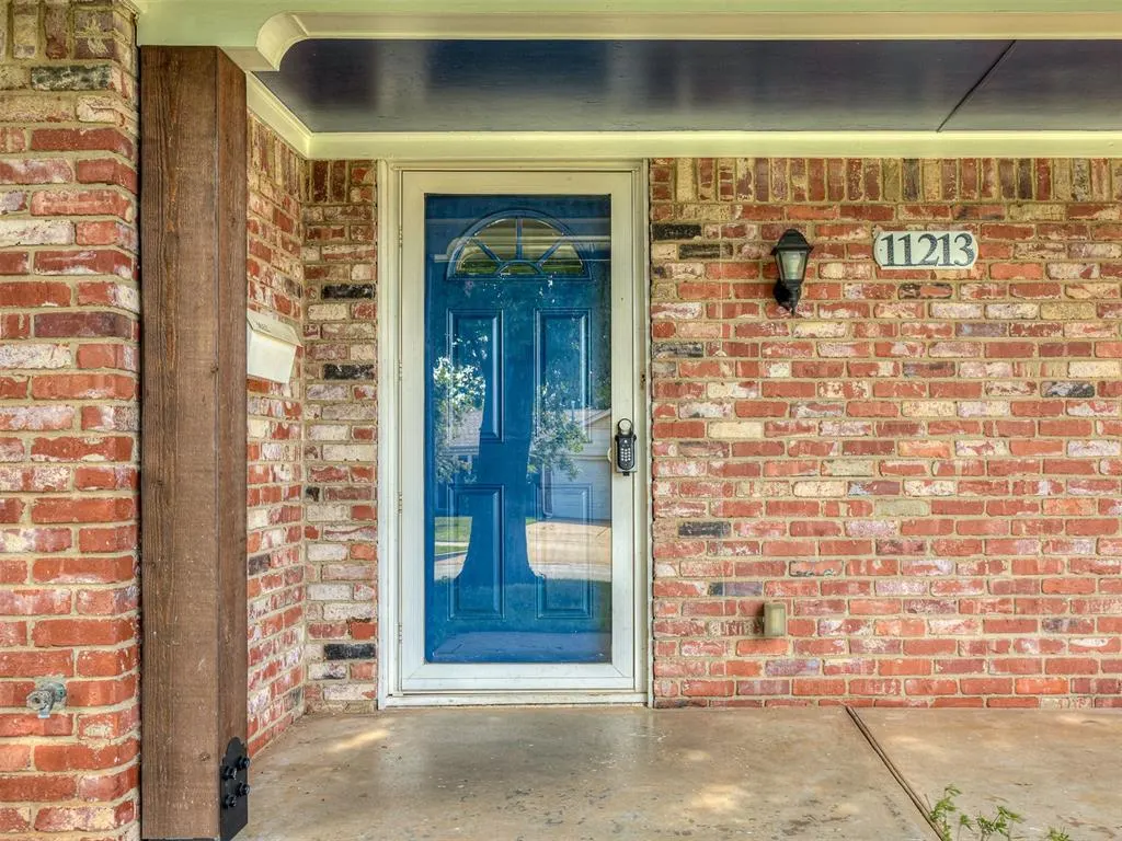 Photo 4 — 11213 N Villa Avenue, Oklahoma City, OK 73120