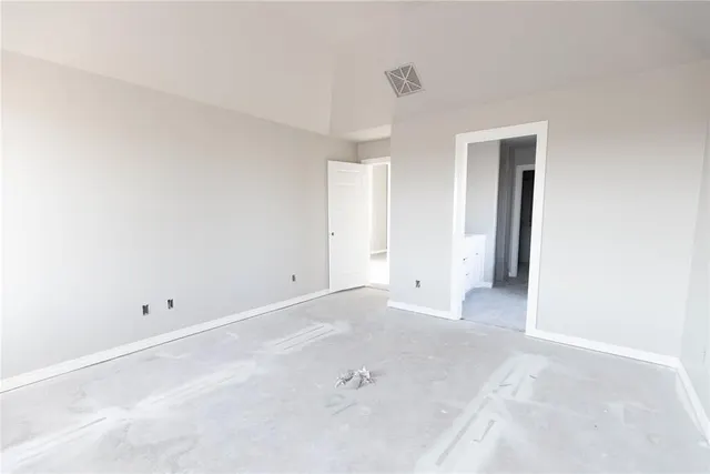 Photo 6 — 9221 NW 119th Street, Yukon, OK 73099