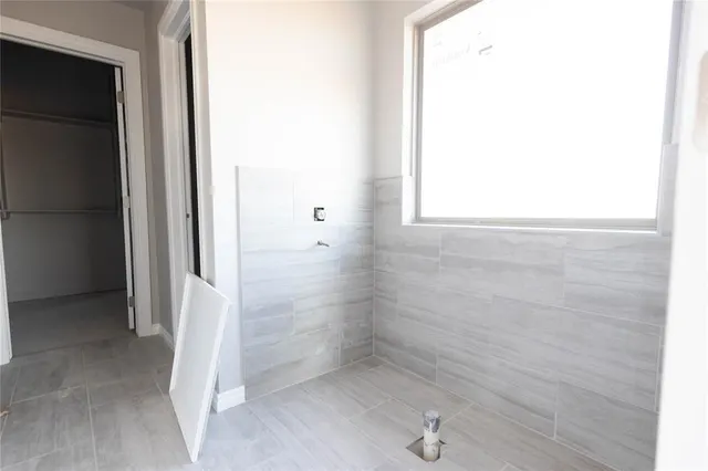 Photo 8 — 9221 NW 119th Street, Yukon, OK 73099