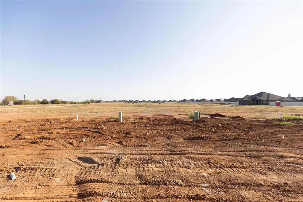 Photo 26 — 9221 NW 119th Street, Yukon, OK 73099