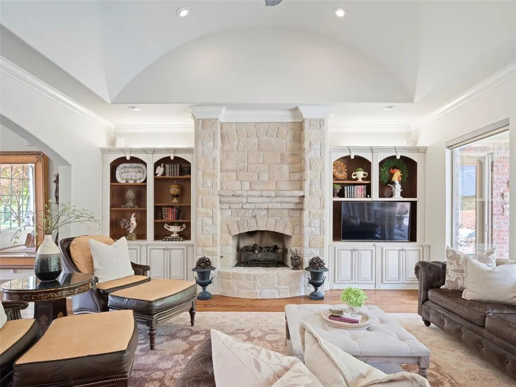 Photo 9 — 1509 Hidden Lake Drive, Edmond, OK 73034