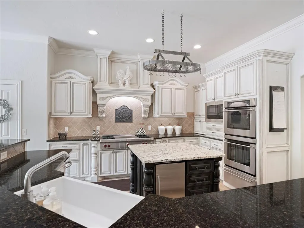 Photo 12 — 1509 Hidden Lake Drive, Edmond, OK 73034
