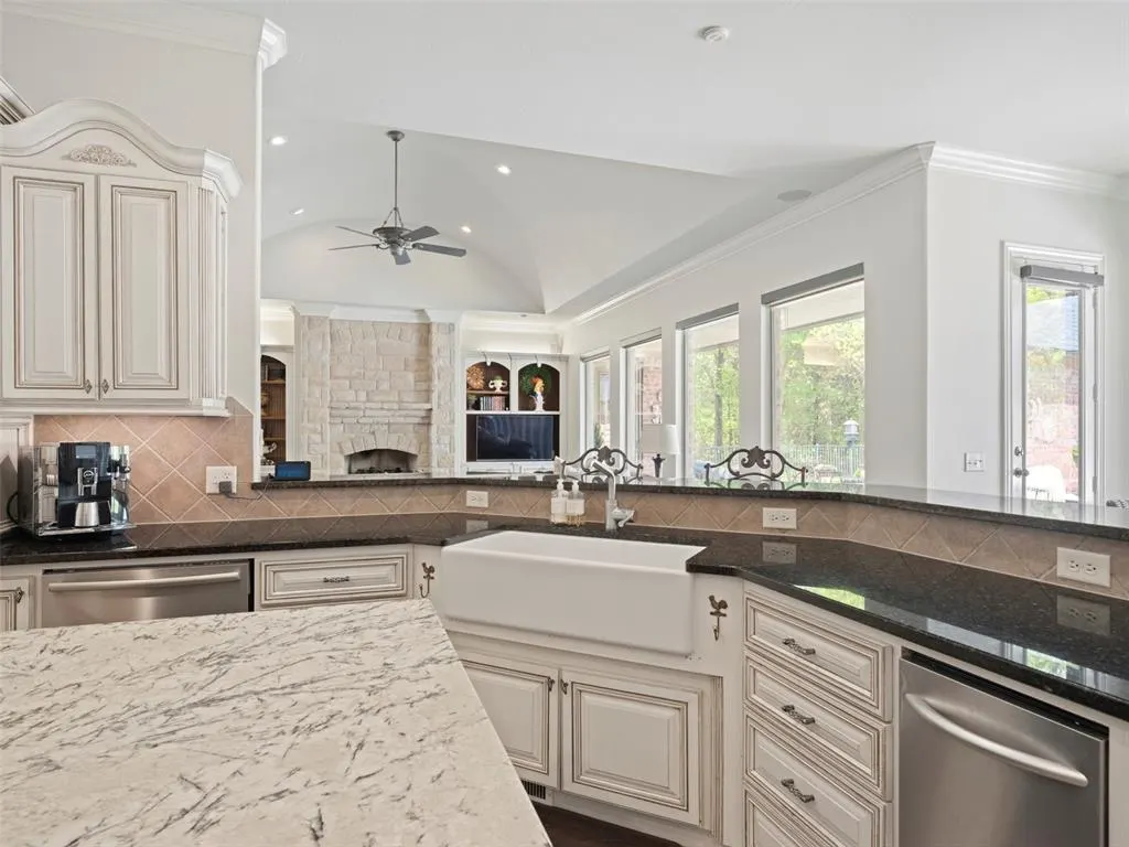 Photo 16 — 1509 Hidden Lake Drive, Edmond, OK 73034
