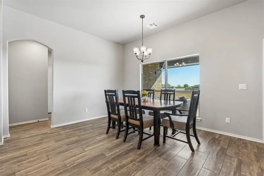 Photo 13 — 24981 Preakness Run, Cashion, OK 73016