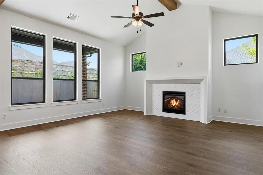 Photo 10 — 3019 James Way, Guthrie, OK 73044
