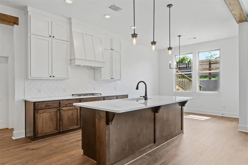 Photo 14 — 3019 James Way, Guthrie, OK 73044