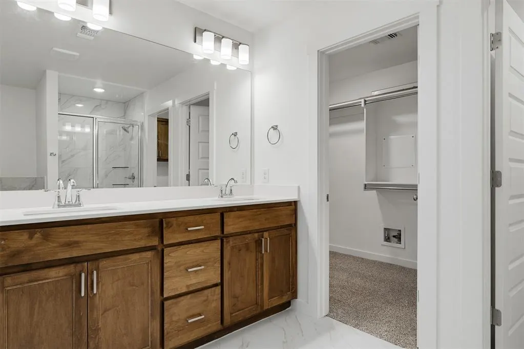 Photo 27 — 440 Compass Drive, Yukon, OK 73099