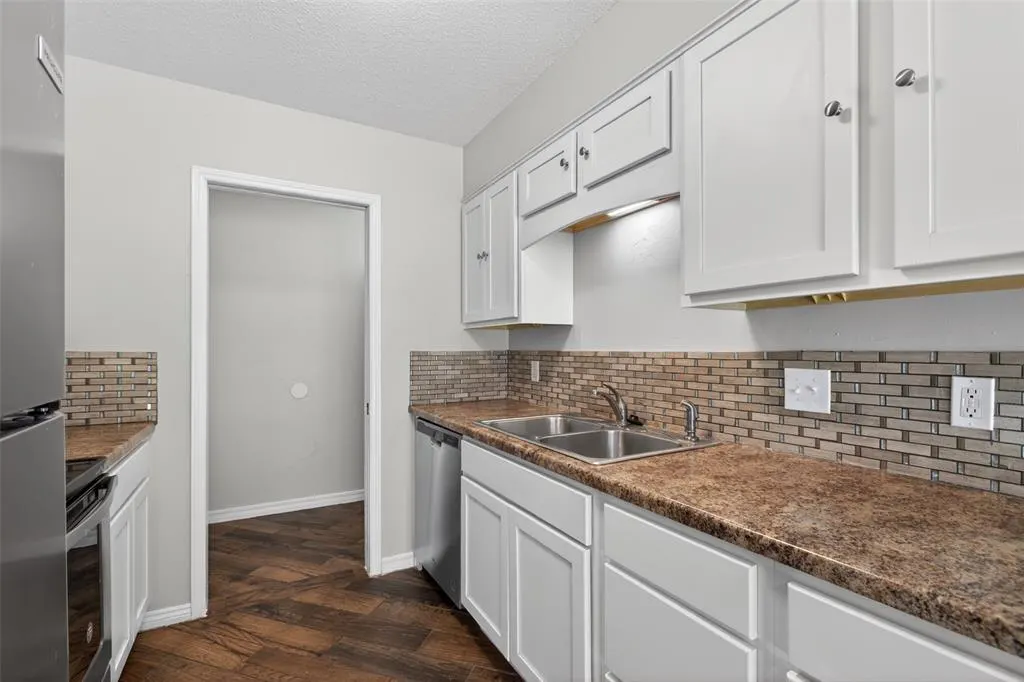 Photo 10 — 6748 NW 52nd Street, Bethany, OK 73008