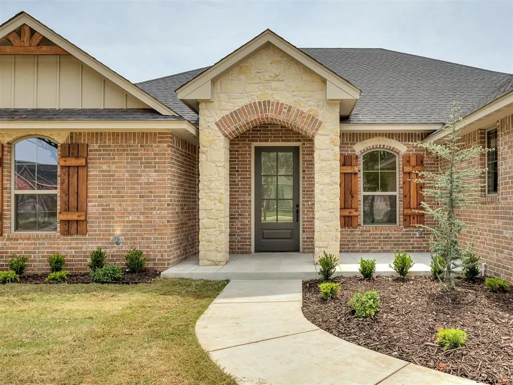 Photo 4 — 8141 Longbow Drive, Arcadia, OK 73007