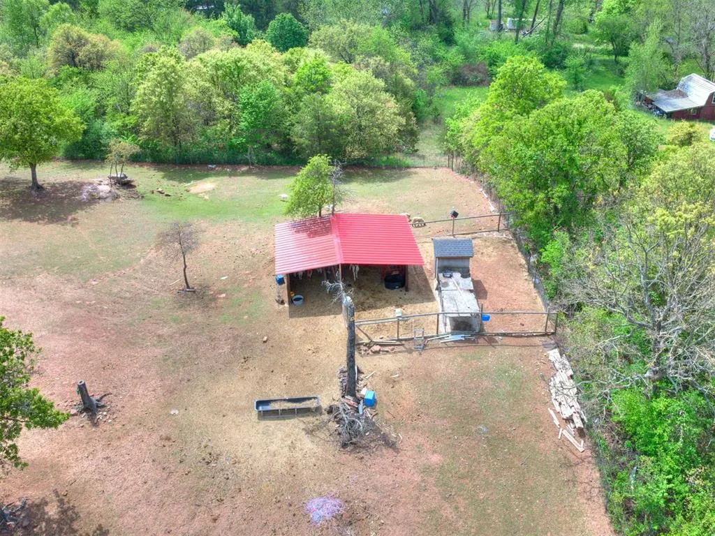 Photo 11 — 20145 Holmes Road, Luther, OK 73054