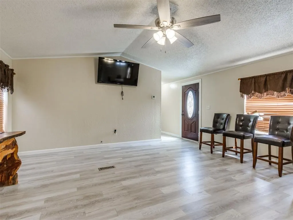 Photo 20 — 20145 Holmes Road, Luther, OK 73054