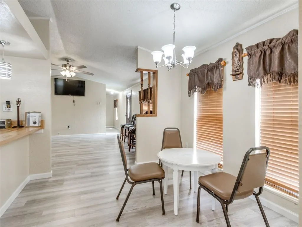 Photo 32 — 20145 Holmes Road, Luther, OK 73054