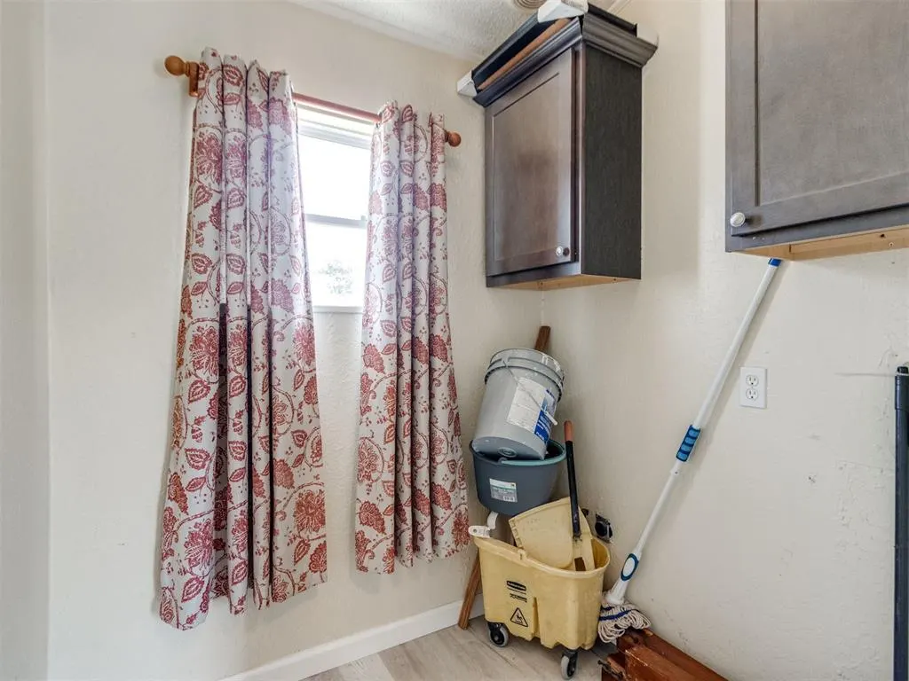 Photo 41 — 20145 Holmes Road, Luther, OK 73054