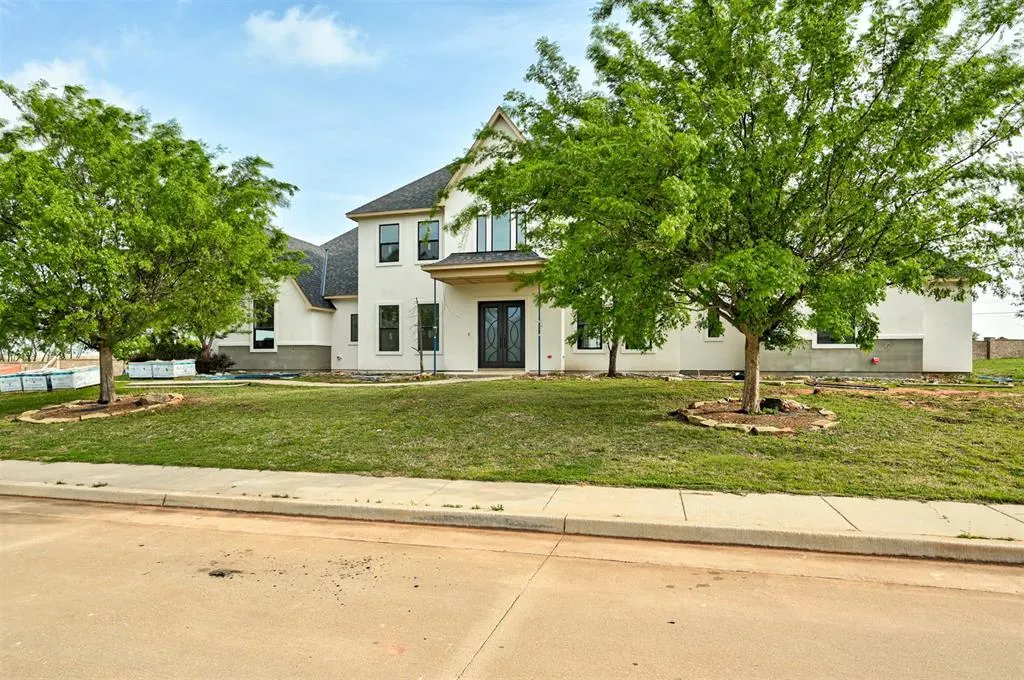 Photo 9 — 533 Oak Summit Road, Edmond, OK 73025