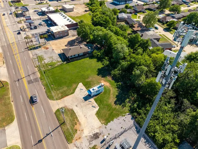 Photo 5 — 1475 S Sunnylane Road, Del City, OK 73115