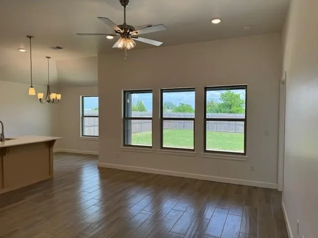 Photo 4 — 8604 Martin Lane, Oklahoma City, OK 73135
