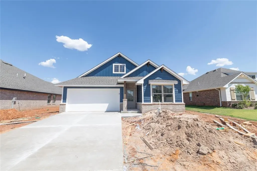 Photo 2 — 15400 Bedford Road, Edmond, OK 73013