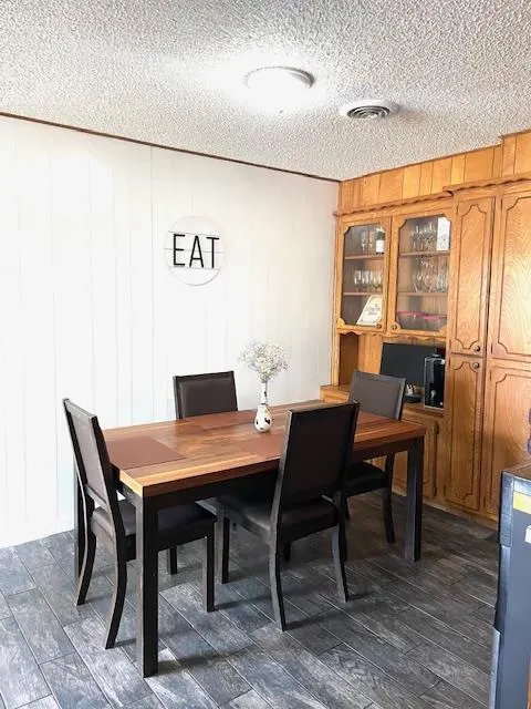 Photo 4 — 2401 SW 54th Street, Oklahoma City, OK 73119