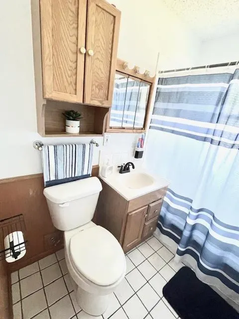 Photo 8 — 2401 SW 54th Street, Oklahoma City, OK 73119