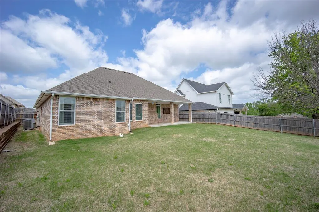 Photo 36 — 404 Clearview Drive, Washington, OK 73093