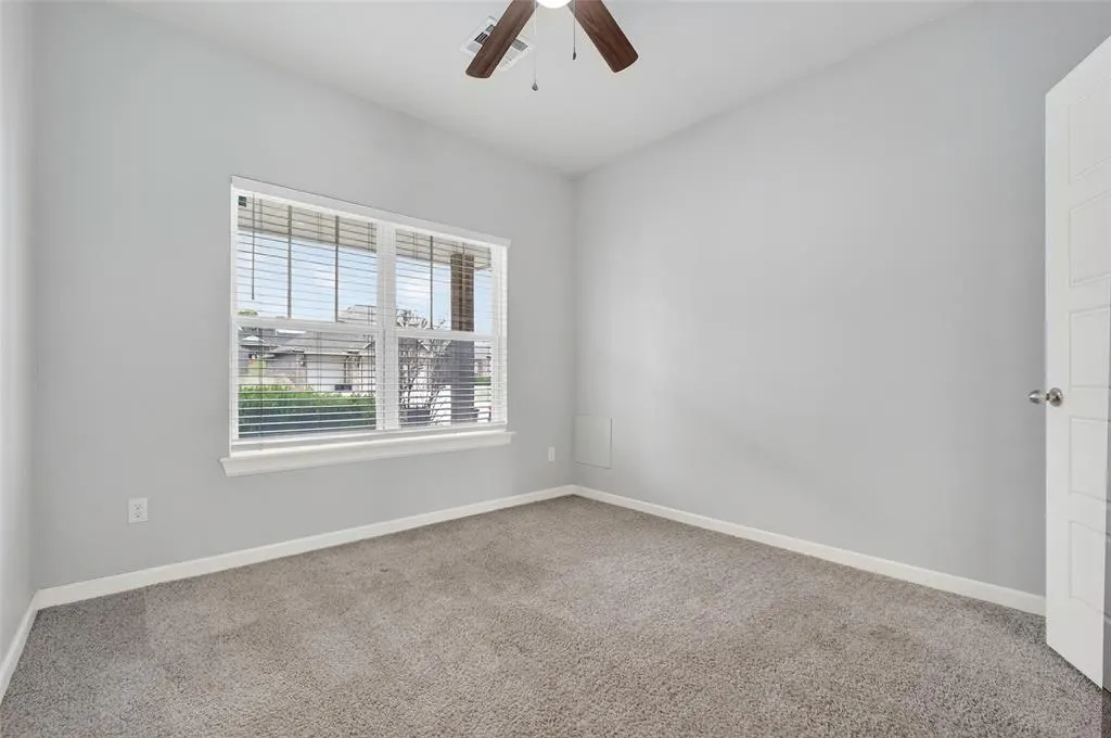 Photo 21 — 404 Clearview Drive, Washington, OK 73093