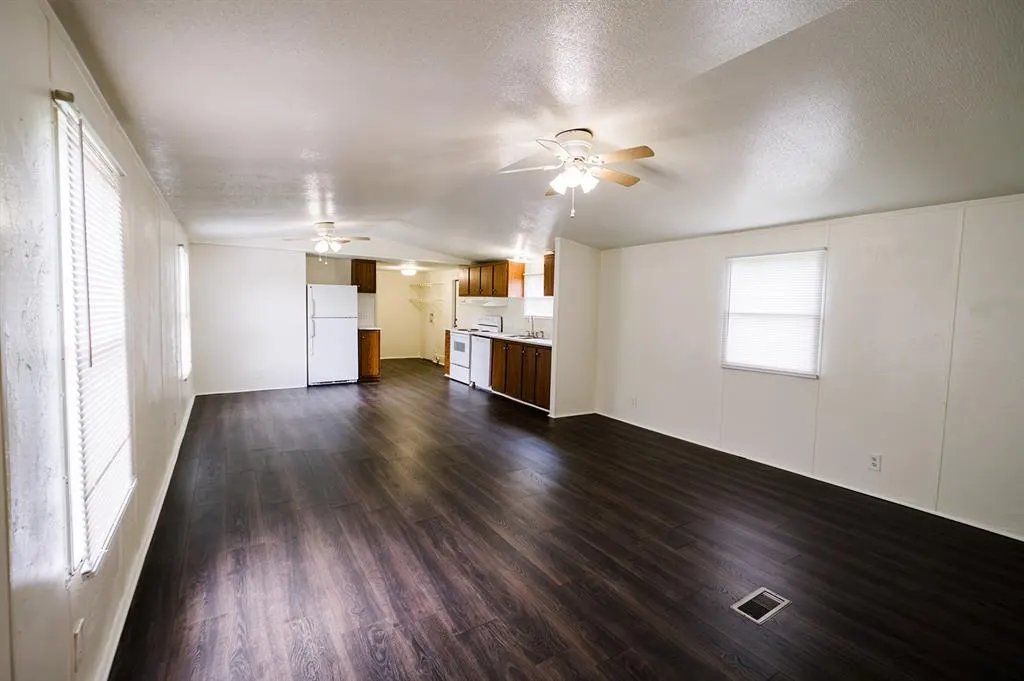Photo 3 — 7500 144th Street, Noble, OK 73068