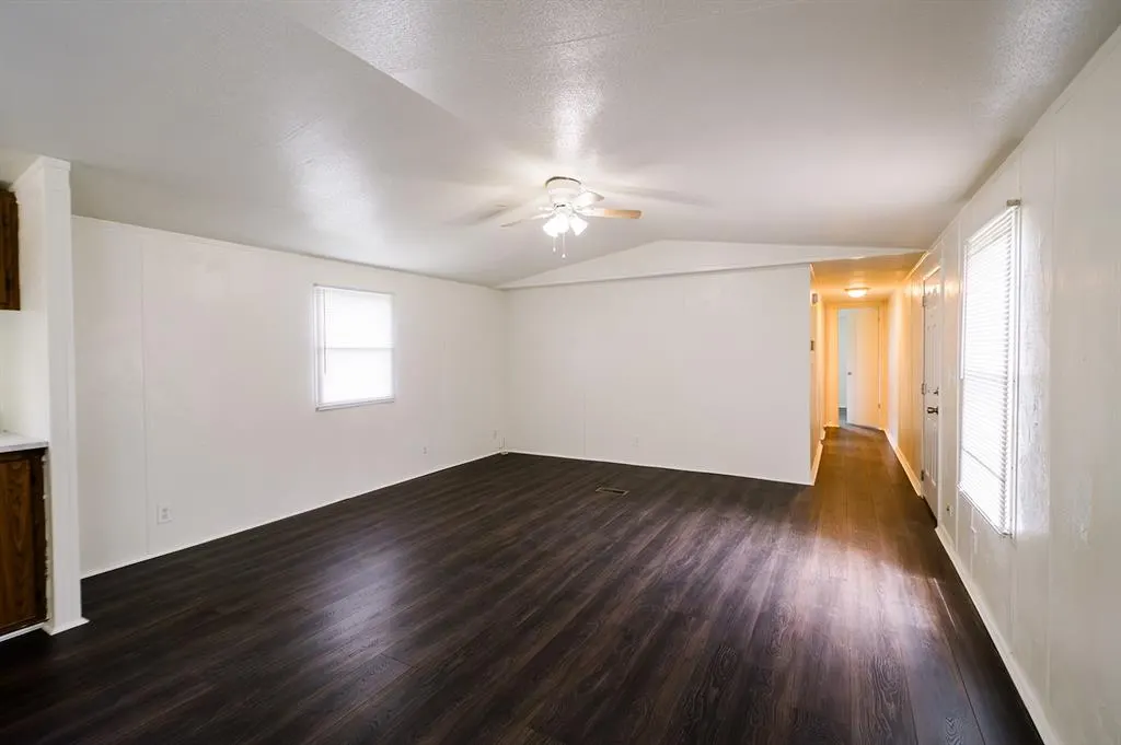 Photo 4 — 7500 144th Street, Noble, OK 73068