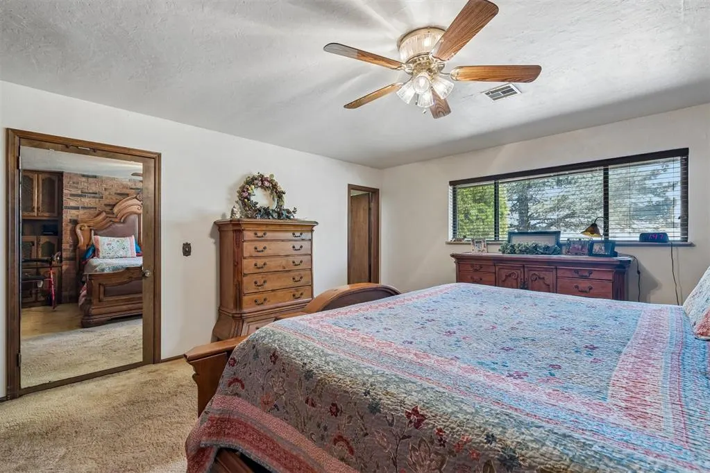 Photo 30 — 21749 E 1150 Road, Foss, OK 73647