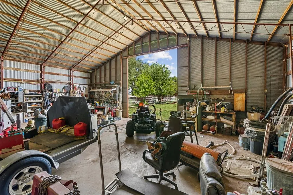 Photo 45 — 21749 E 1150 Road, Foss, OK 73647
