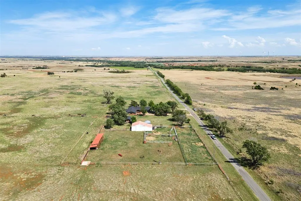 Photo 49 — 21749 E 1150 Road, Foss, OK 73647