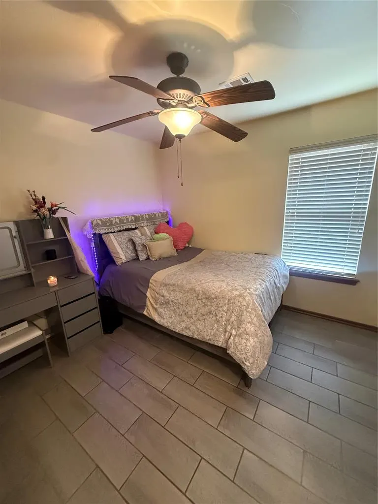 Photo 10 — 1800 Meadow Run Drive, Moore, OK 73160