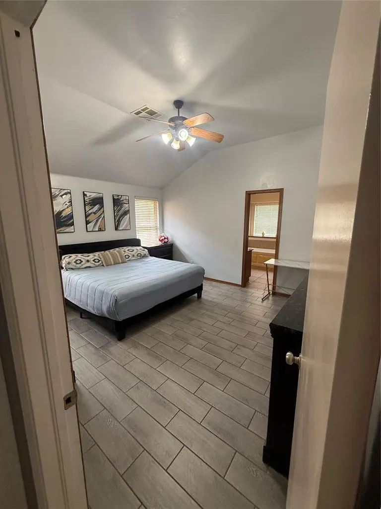 Photo 20 — 1800 Meadow Run Drive, Moore, OK 73160