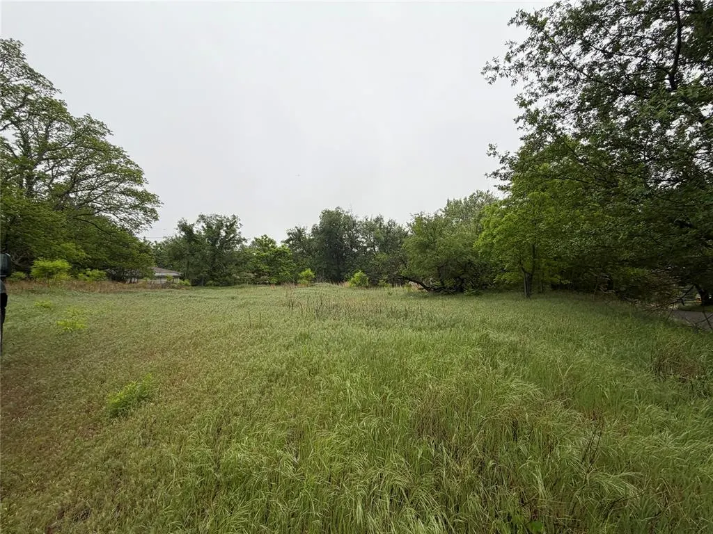 Photo 4 — 709 S Pottenger Road 709, Shawnee, OK 74801