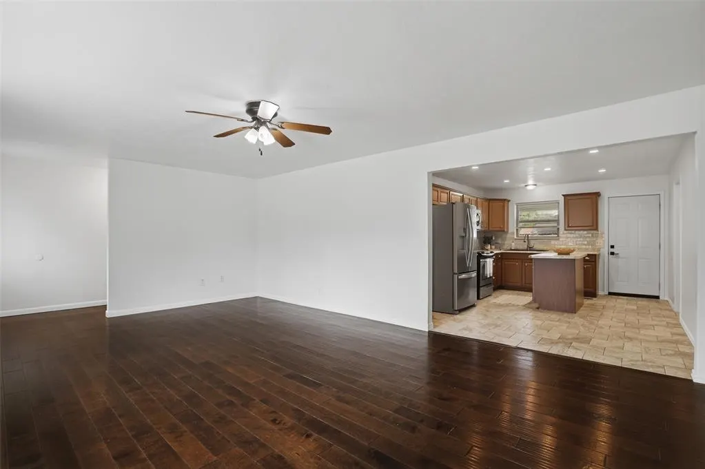 Photo 8 — 221 S Pybas Street, Washington, OK 73093
