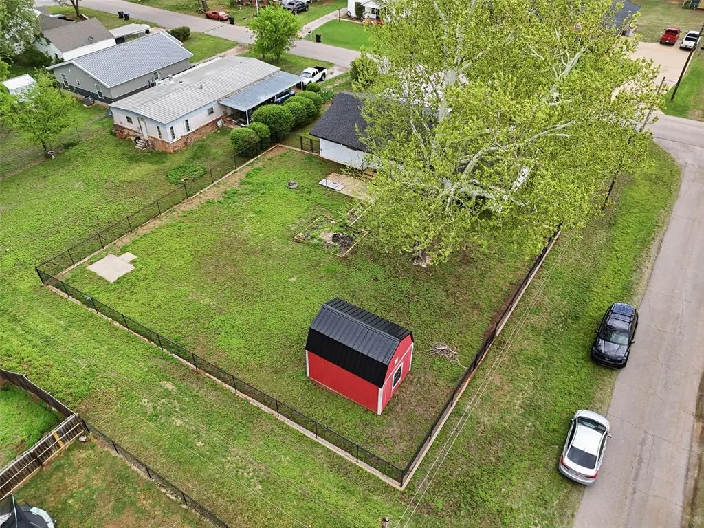 Photo 22 — 221 S Pybas Street, Washington, OK 73093