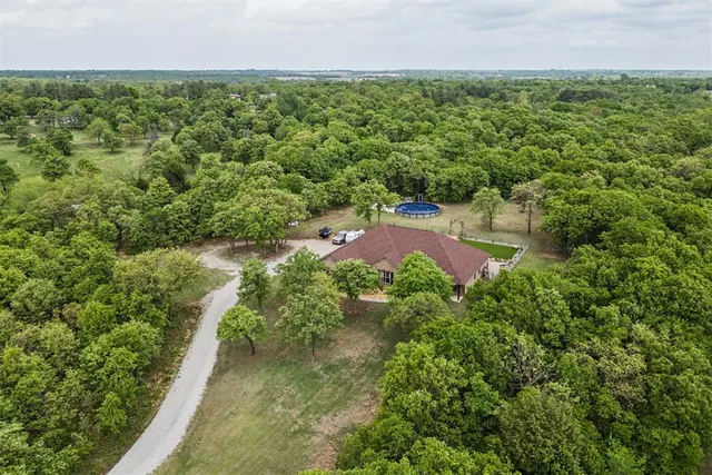 Photo 3 — 6900 Forest Oaks Road, Newalla, OK 74857