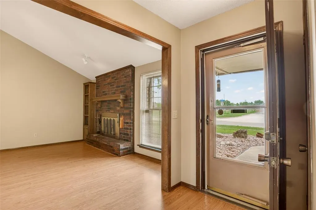 Photo 5 — 10545 Lou Anna Place, Midwest City, OK 73130