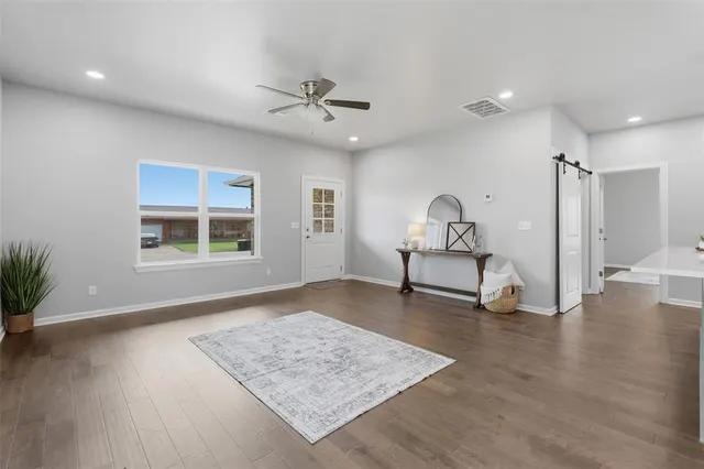 Photo 8 — 114 Sooner Drive, Stroud, OK 74079