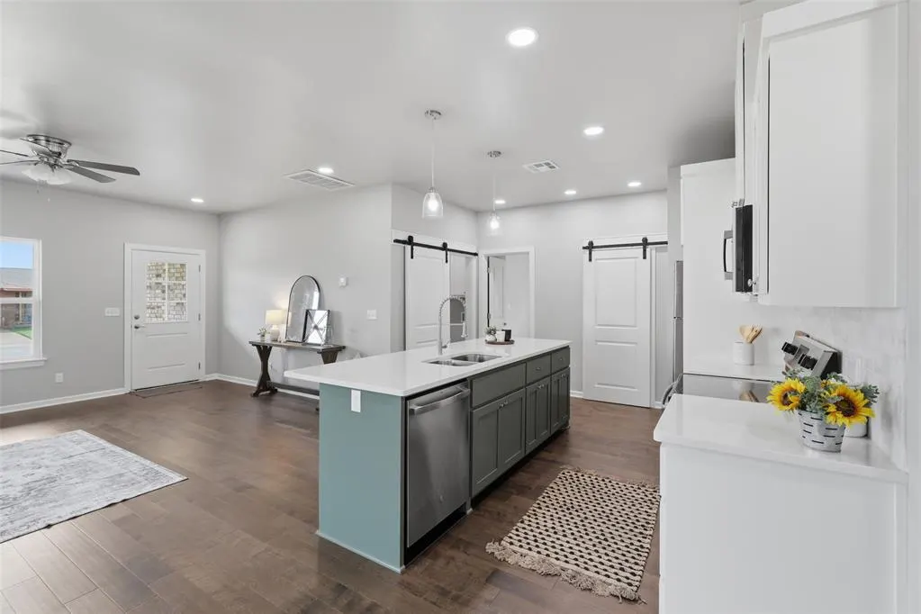 Photo 12 — 114 Sooner Drive, Stroud, OK 74079