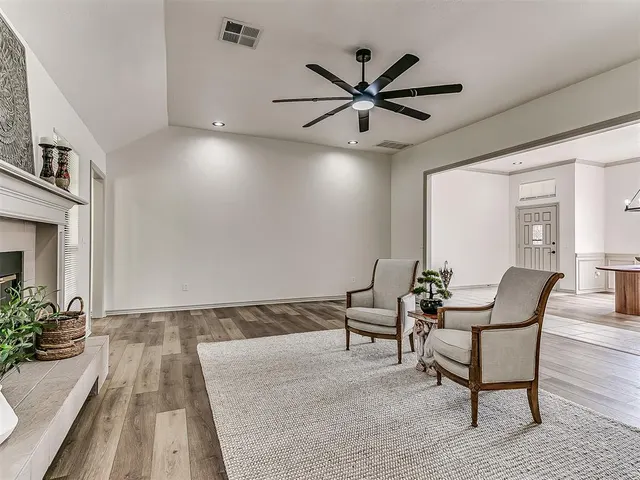 Photo 7 — 705 NW 143rd Street, Edmond, OK 73013