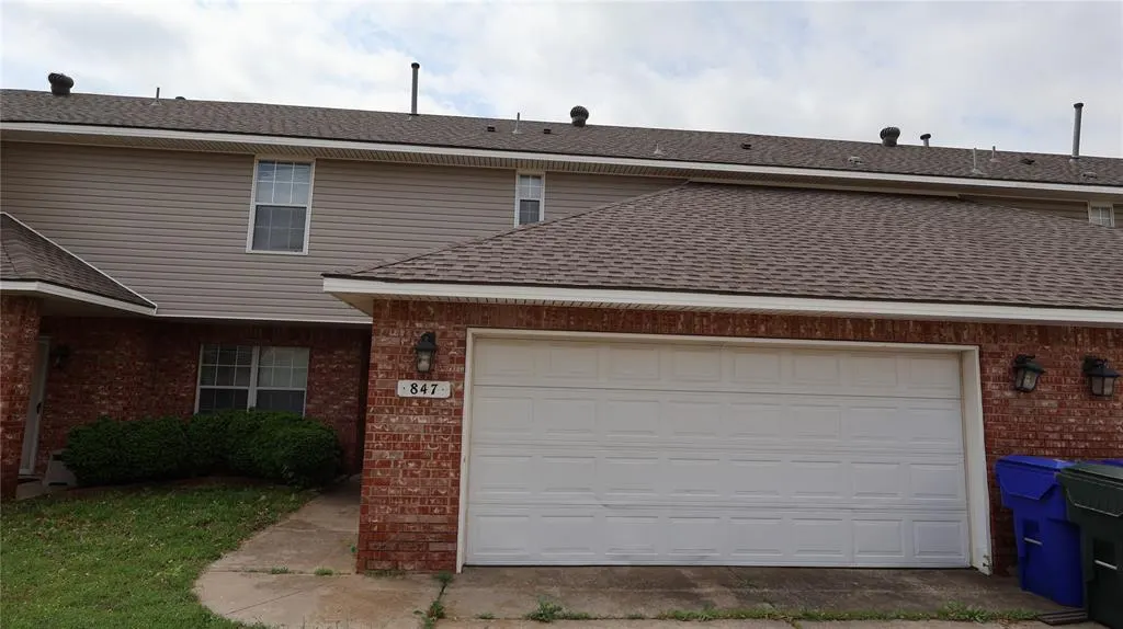 Photo 26 — 847 Rambling Oaks, Norman, OK 73072