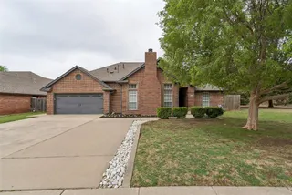 Sold home at 501 Sparrow Hawk