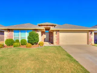 Sold home at 1104 Hickory Creek Drive