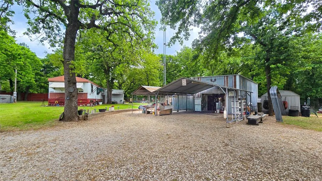 Photo 11 — 11363 Hutchins Addition Road, Thakerville, OK 73459