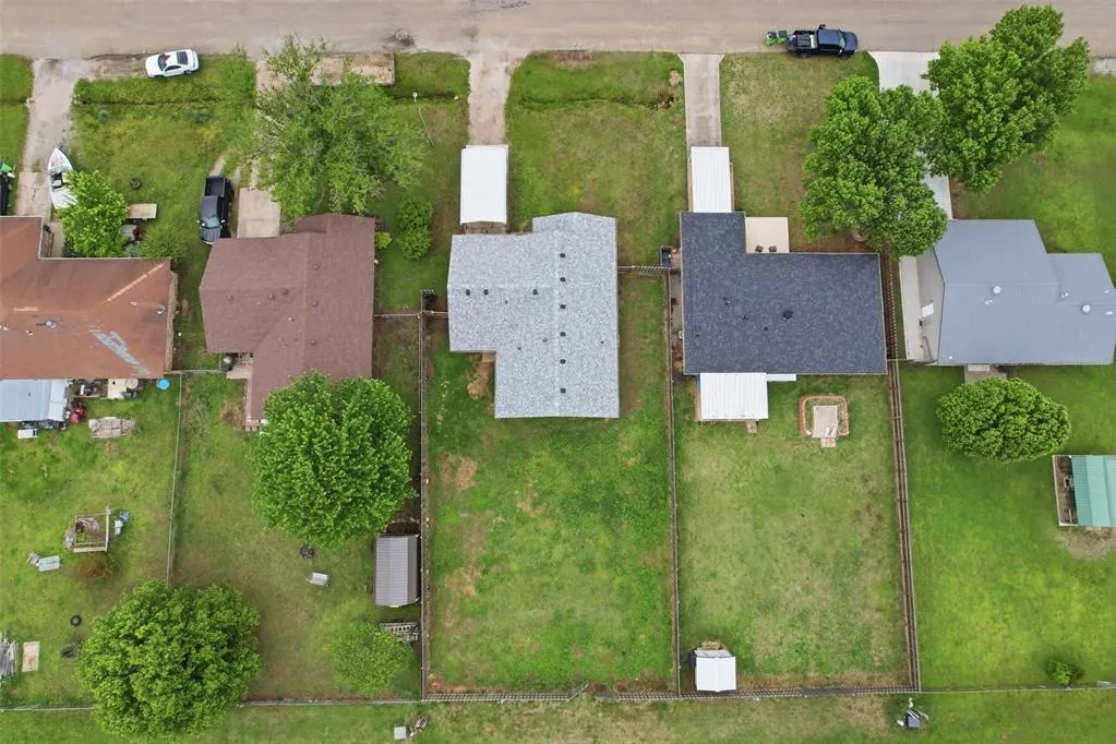 Photo 27 — 2313 8th Street, Prague, OK 74864