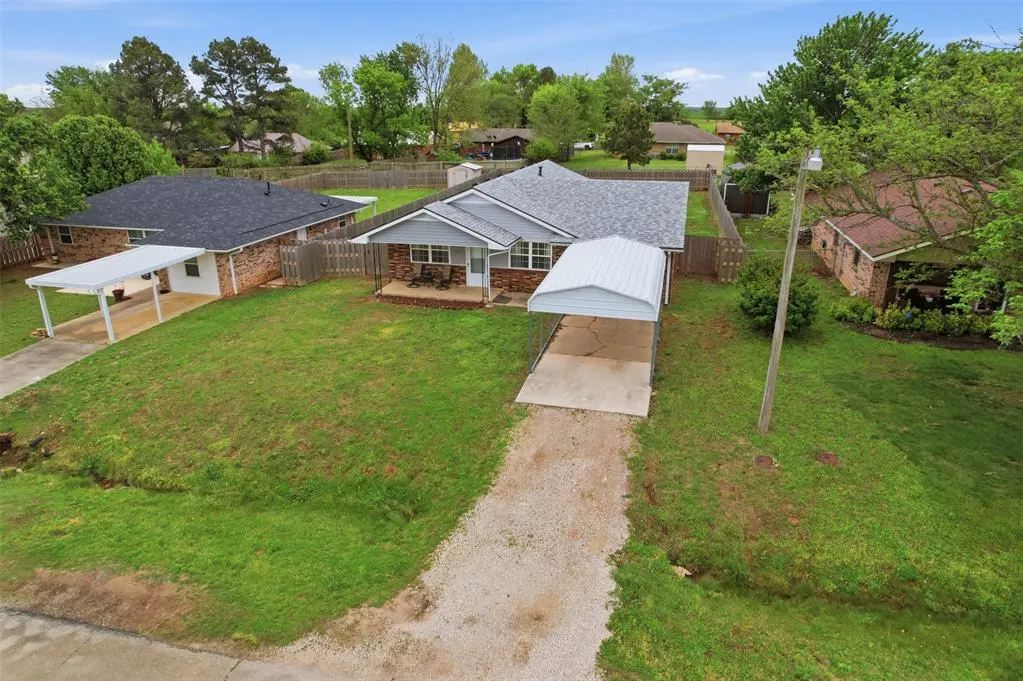 Photo 30 — 2313 8th Street, Prague, OK 74864