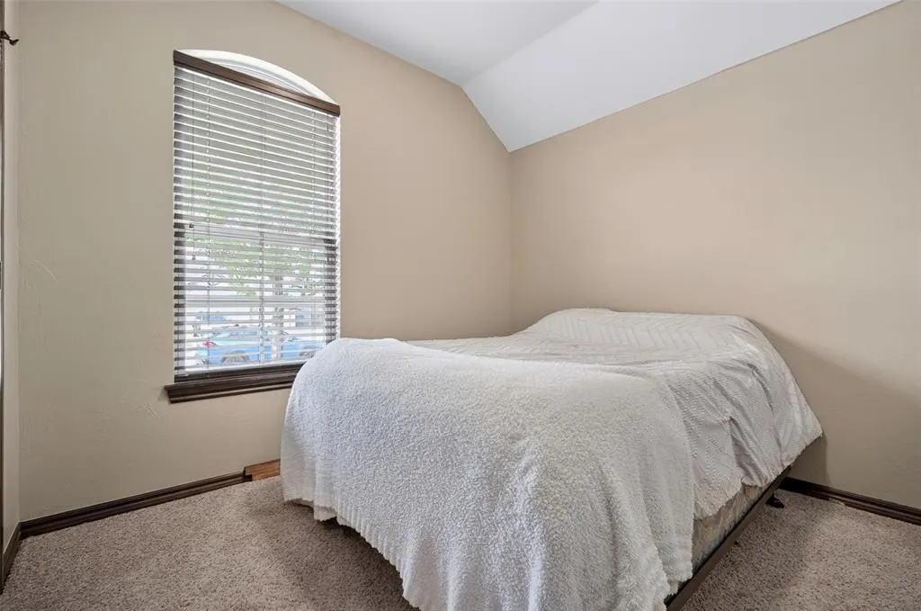 Photo 25 — 11208 NW 8th Street, Yukon, OK 73099